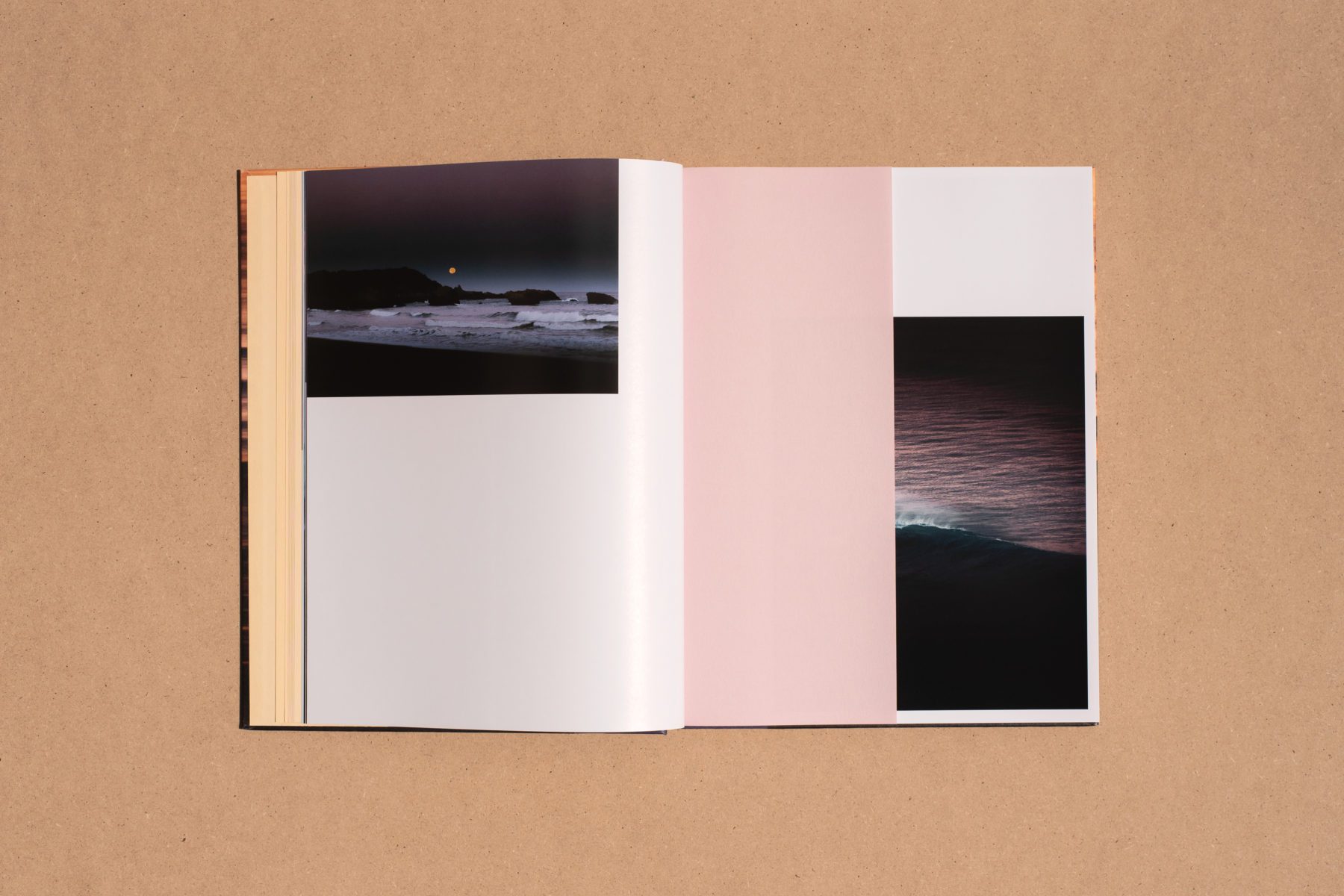 Praline, Graphic Design, Book Design, Photography, Naked Waves, Jon Sanchez, L'Ecurie Production, France